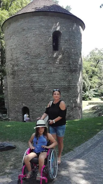 Oliwka z babcią na wycieczce